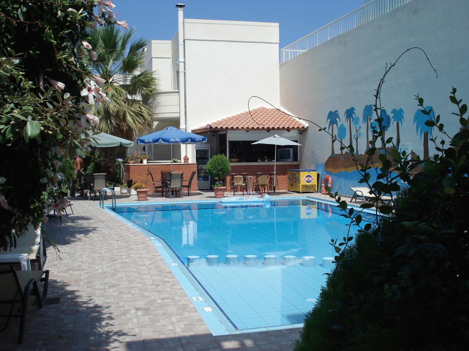 Akatos Hotel Agia Marina Buitenkant foto