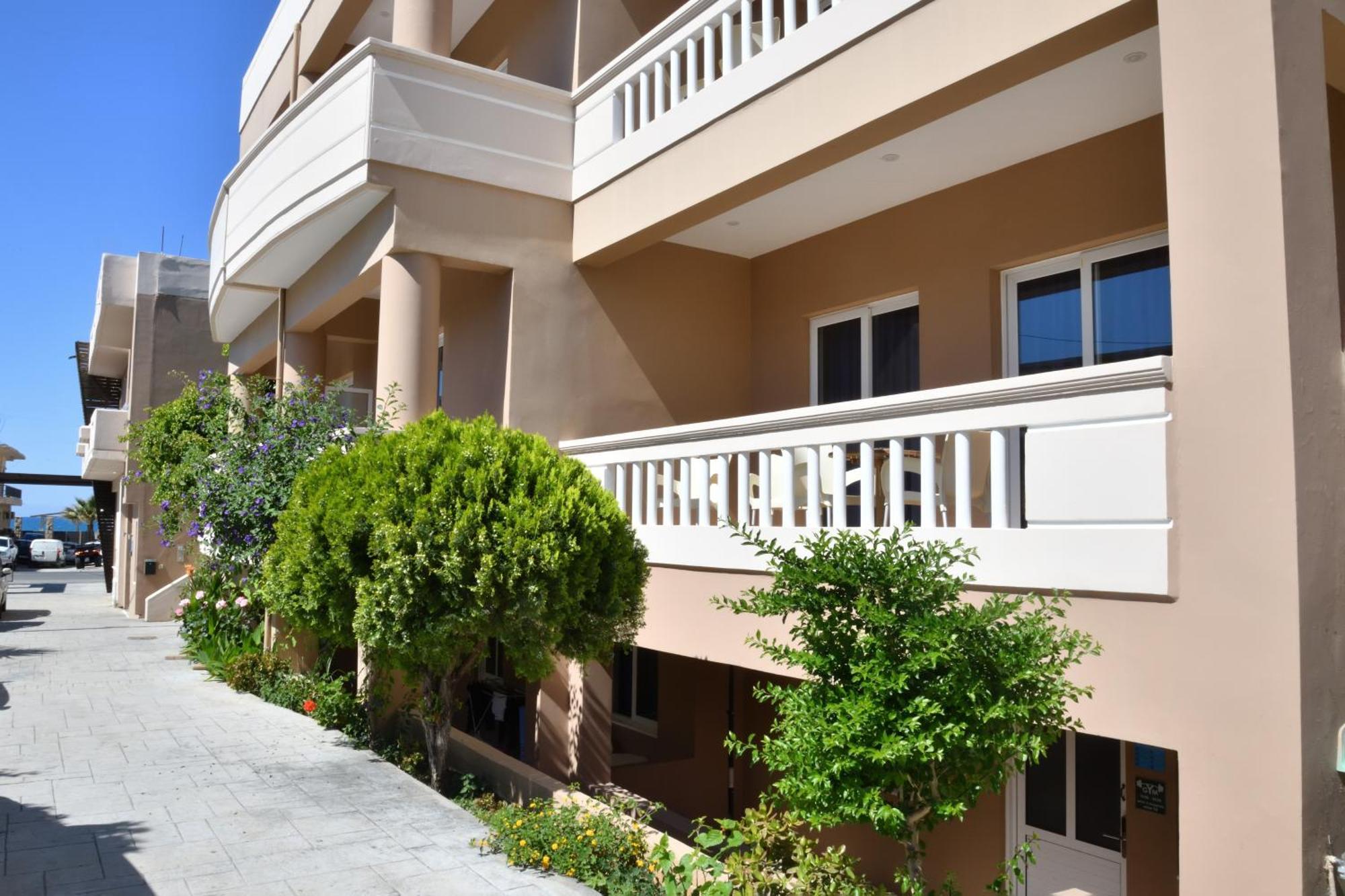 Akatos Hotel Agia Marina Buitenkant foto