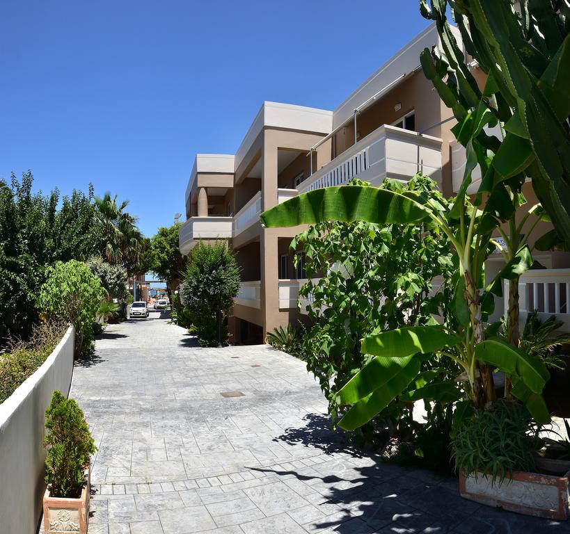 Akatos Hotel Agia Marina Buitenkant foto